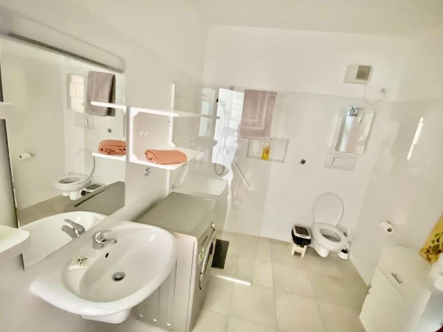 Porto Antigo - Charming & Peaceful Apartment Overlooking Pool And Sea 산타 마리아 외부 사진