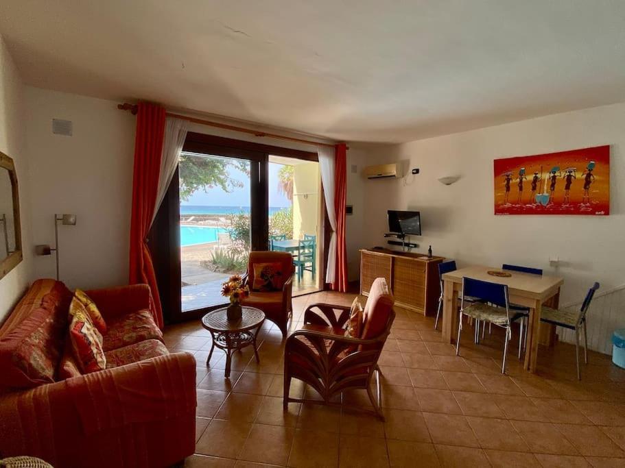 Porto Antigo - Charming & Peaceful Apartment Overlooking Pool And Sea 산타 마리아 외부 사진