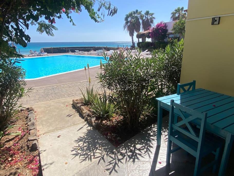 Porto Antigo - Charming & Peaceful Apartment Overlooking Pool And Sea 산타 마리아 외부 사진